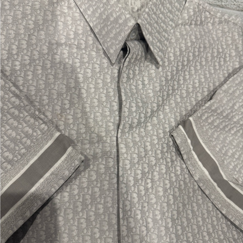 Men's Gray Patterned Shirt